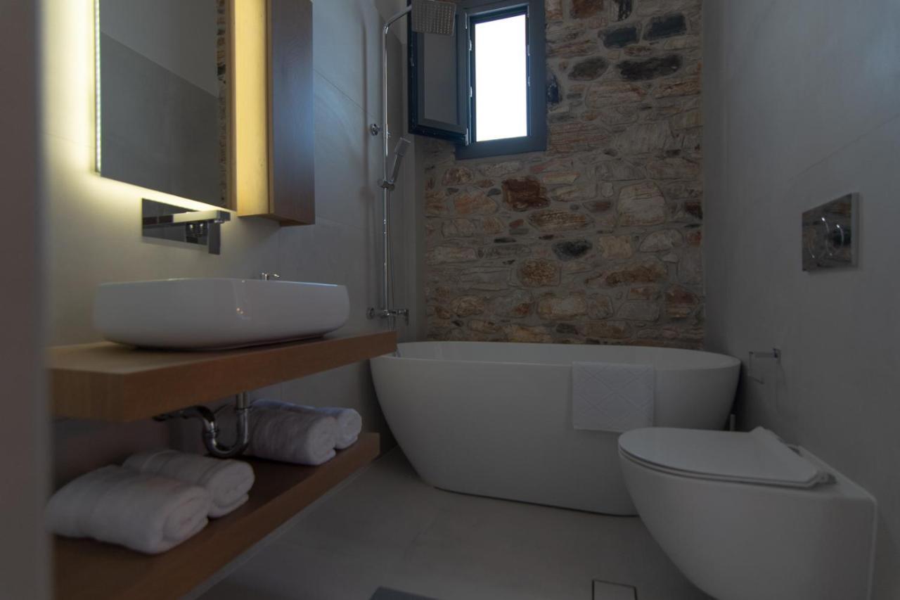 Villa Samos - Renovated Stone Villa With Private Pool- 2 Min From The Sea! Ágios Konstantínos Esterno foto