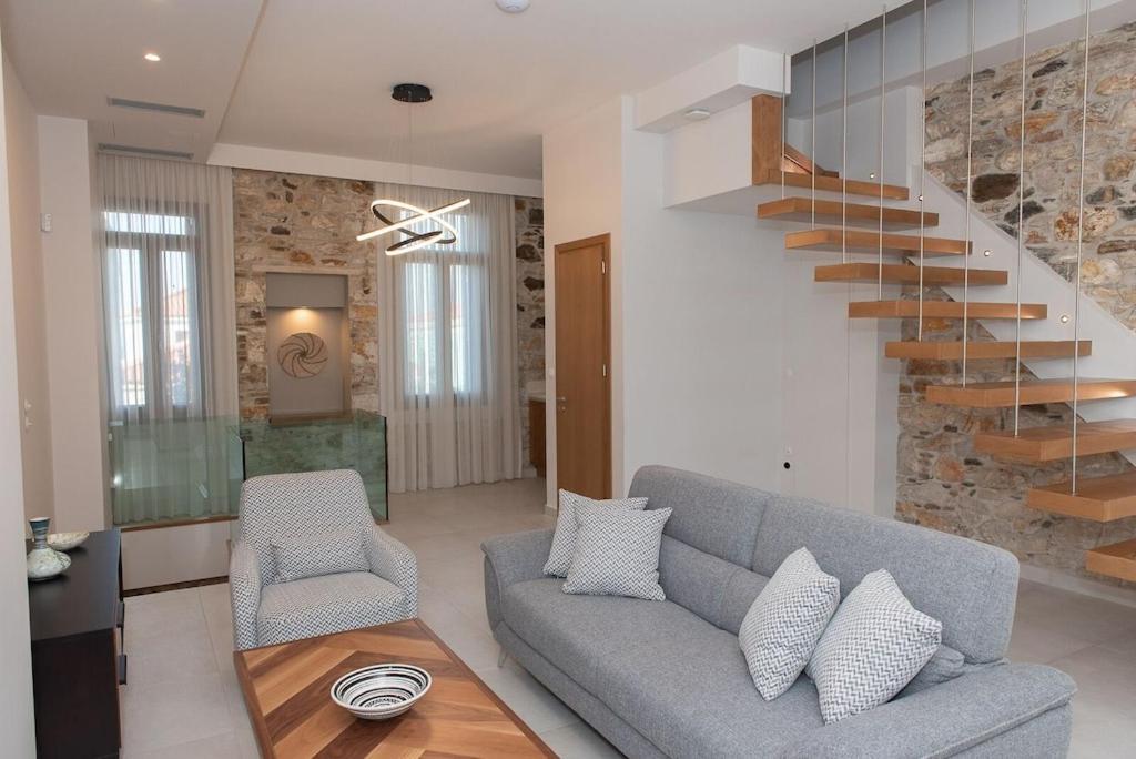 Villa Samos - Renovated Stone Villa With Private Pool- 2 Min From The Sea! Ágios Konstantínos Esterno foto